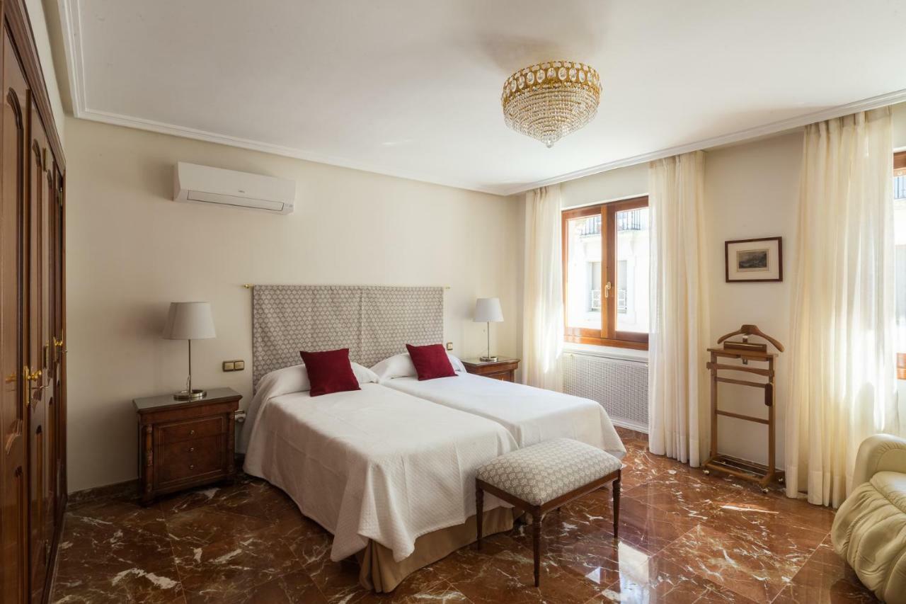 Catedral Cabildo Appartement Sevilla Buitenkant foto