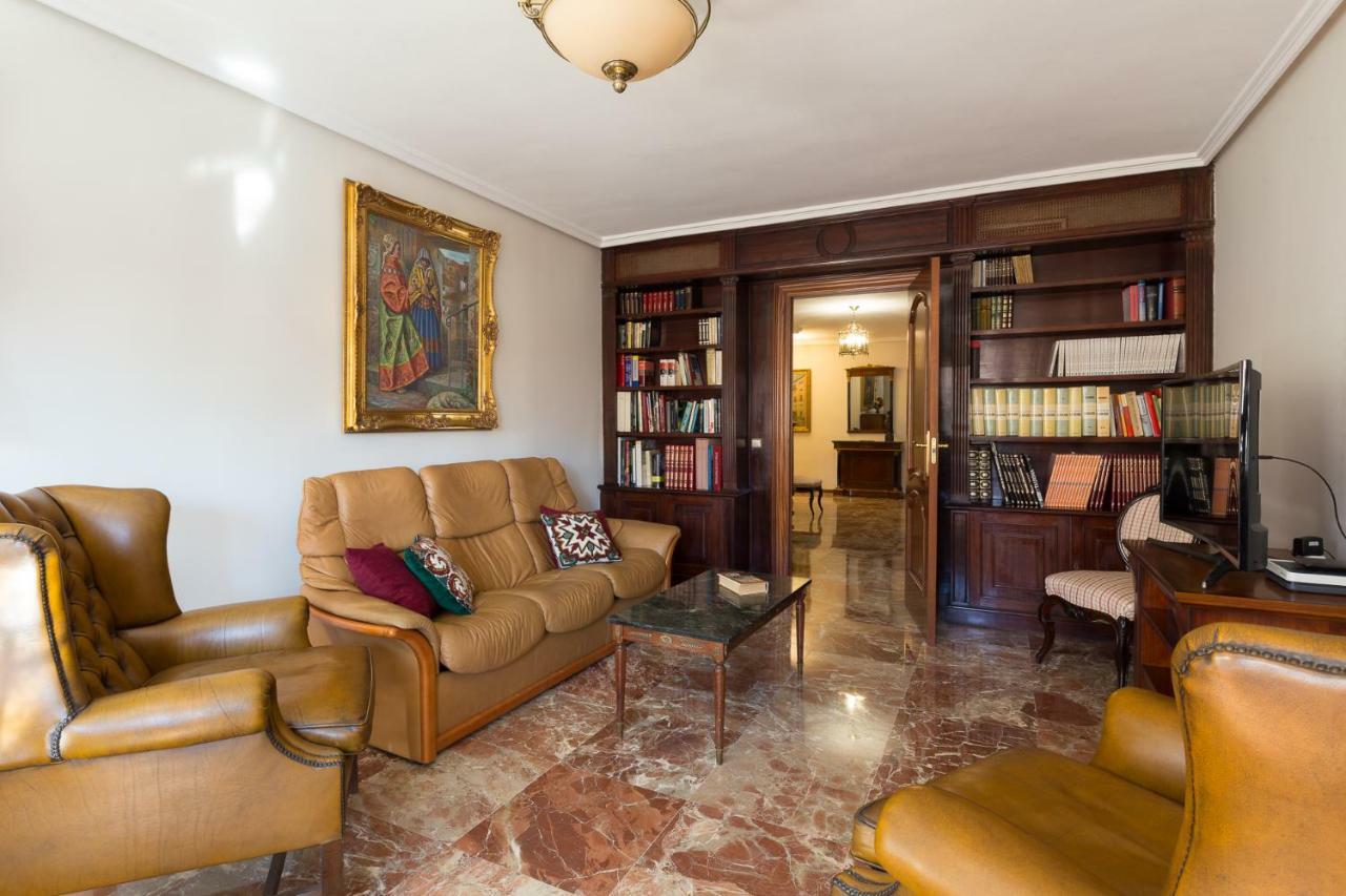 Catedral Cabildo Appartement Sevilla Buitenkant foto